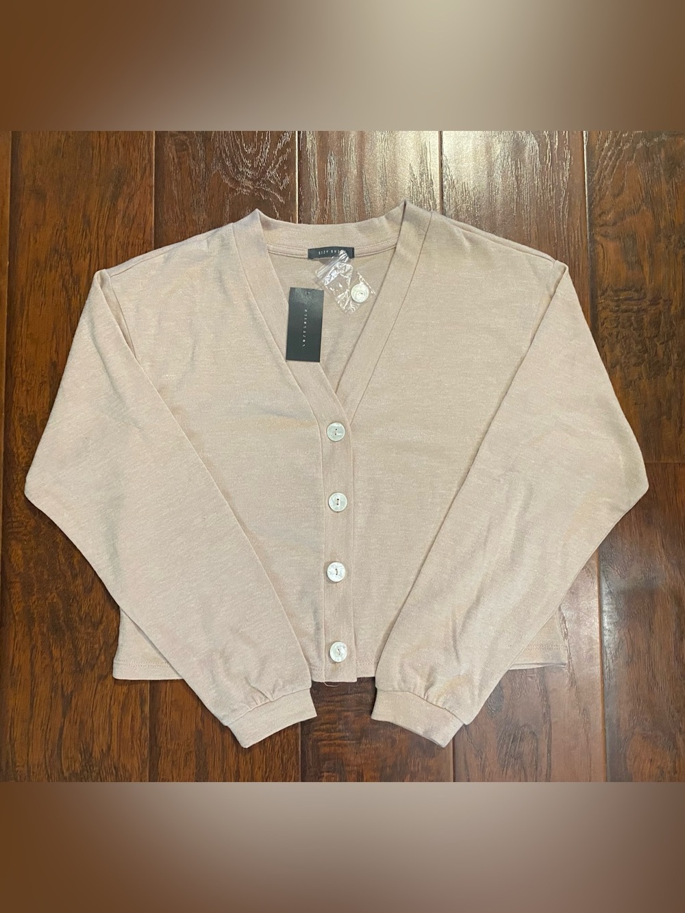 Suzy Shier Light Blush Pink V-Neck Button Cardigan - size large